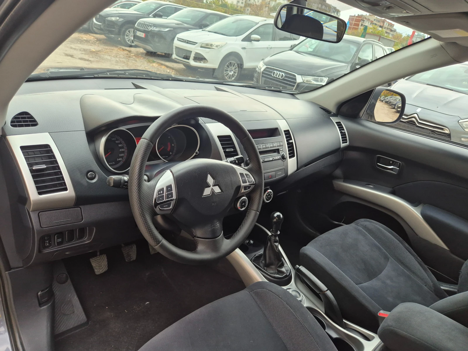Mitsubishi Outlander 2.0TDI KLIMA ITALY | Mobile.bg � ����������� 10