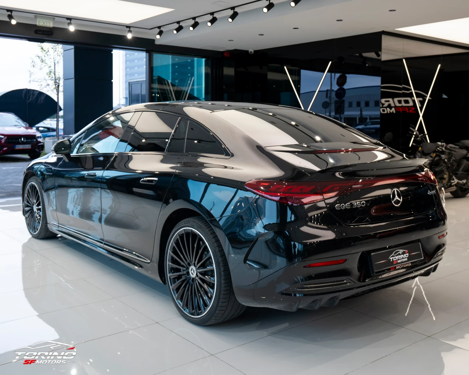 Mercedes-Benz EQE 350 4M* AMG* HEAD-UP* KEYLESS* BURMESTER* FULLMAXX | Mobile.bg � ����������� 3
