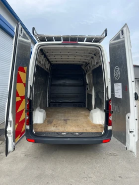 VW Crafter 136к.с / Климатроник / Като нов!, снимка 7