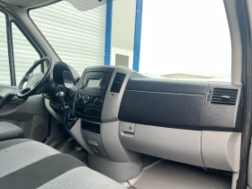 VW Crafter 136к.с / Климатроник / Като нов!, снимка 16