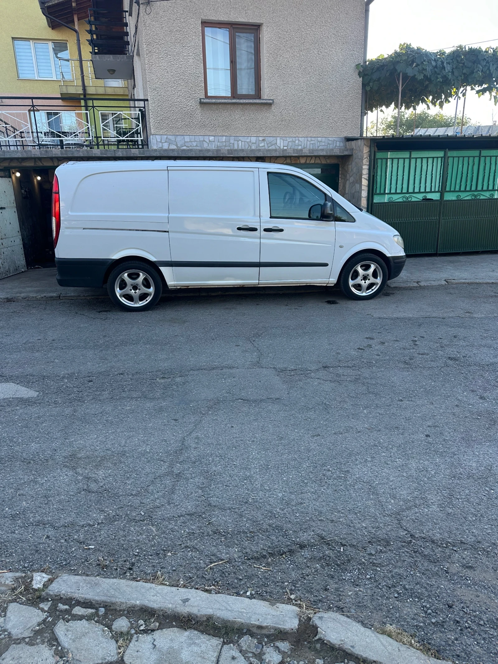 Mercedes-Benz Vito 2.2CDI, снимка 3 - Бусове и автобуси - 53927048