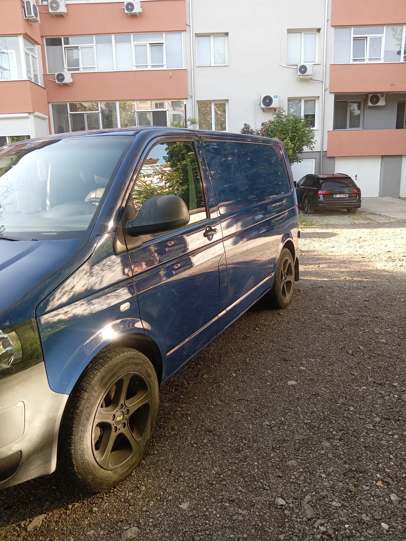 VW T5 Transporter , снимка 4 - Бусове и автобуси - 54446676