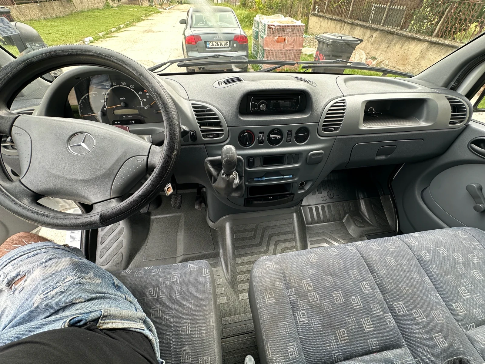 Mercedes-Benz Sprinter 413, снимка 14 - Бусове и автобуси - 54573689