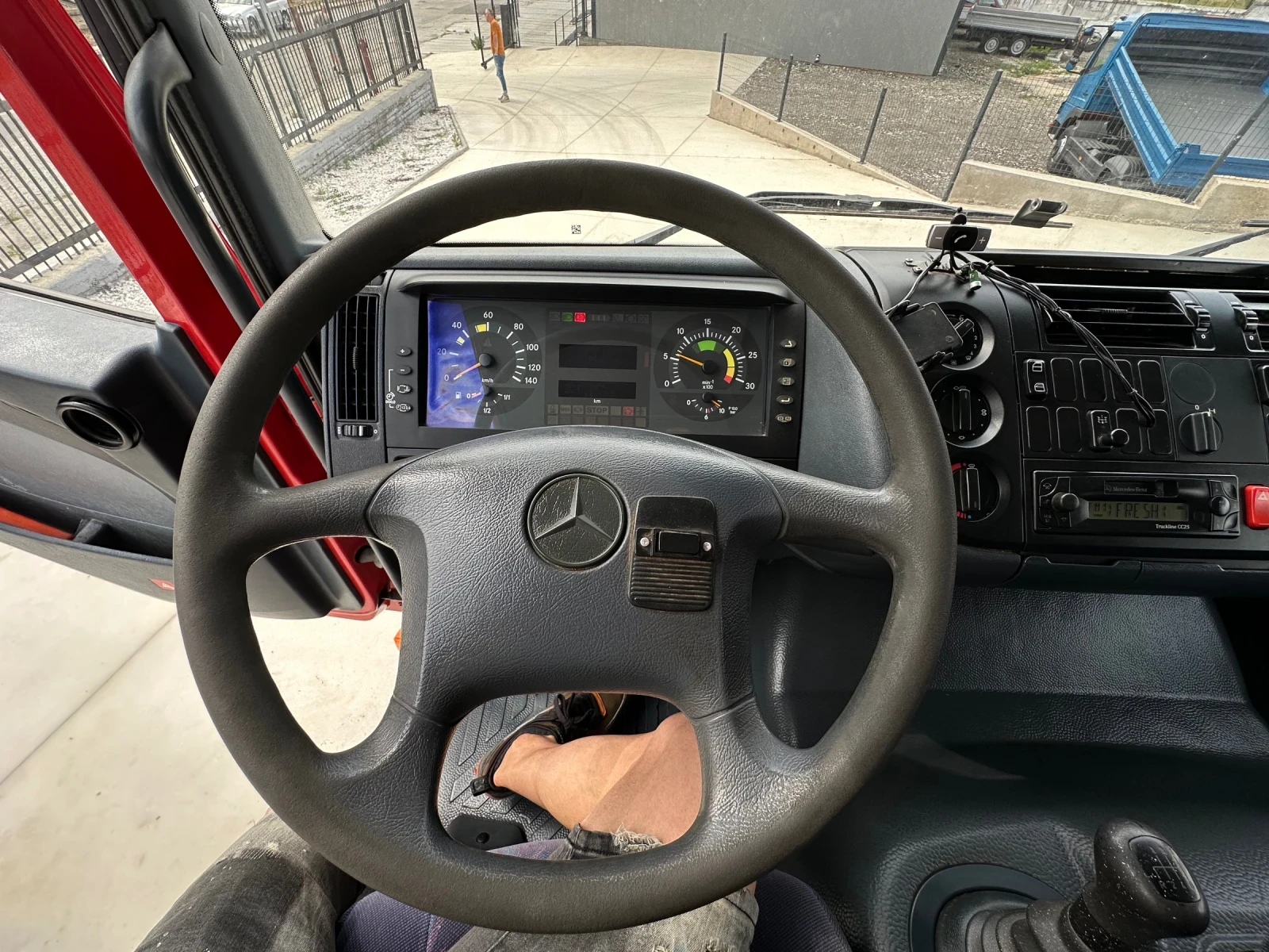 Mercedes-Benz Atego 1223* Тристранен самосвал* Топ състояние - изображение 9