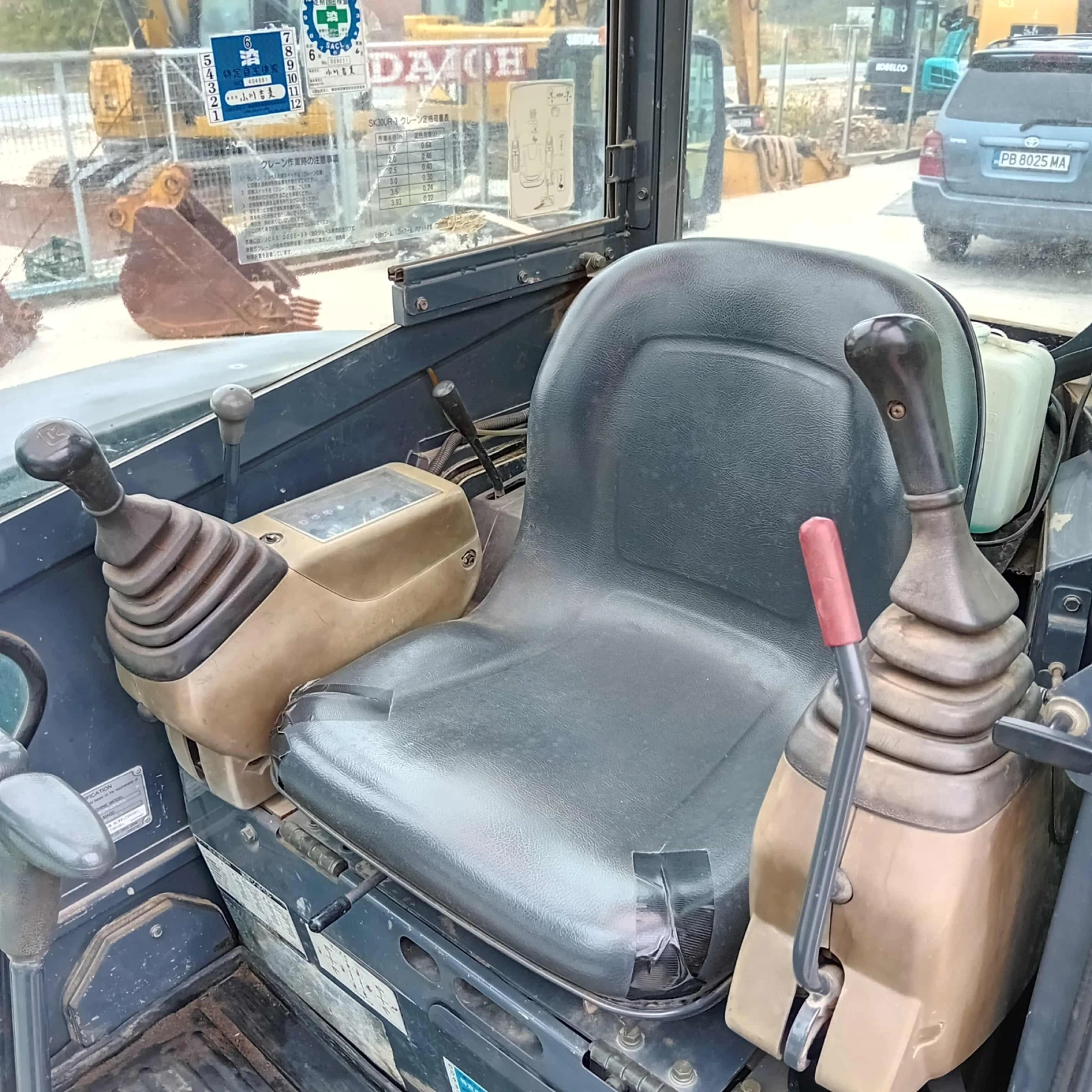  Kobelco SK30UR - !!!  !!! | Mobile.bg   10