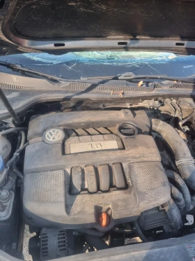 VW Golf 1600 102кс 5скорости, снимка 2