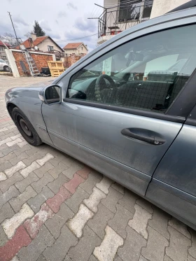 Mercedes-Benz 230, снимка 9