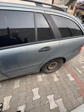 Mercedes-Benz 230, снимка 8