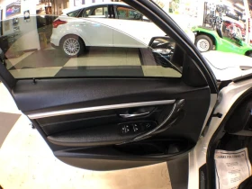 BMW 330 * X-DRIVE * SPORT PKG LEATHER SUNROOF NAVI CAME - 32850 лв. / 16795.94 € - 43454464 12