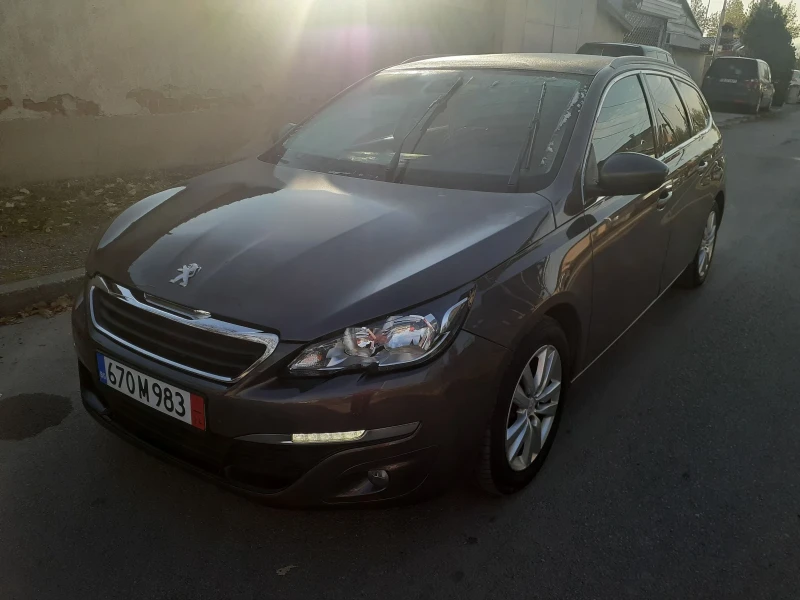 Peugeot 308 1.6 120кс панорама  Евро 6, снимка 3 - Автомобили и джипове - 47922636