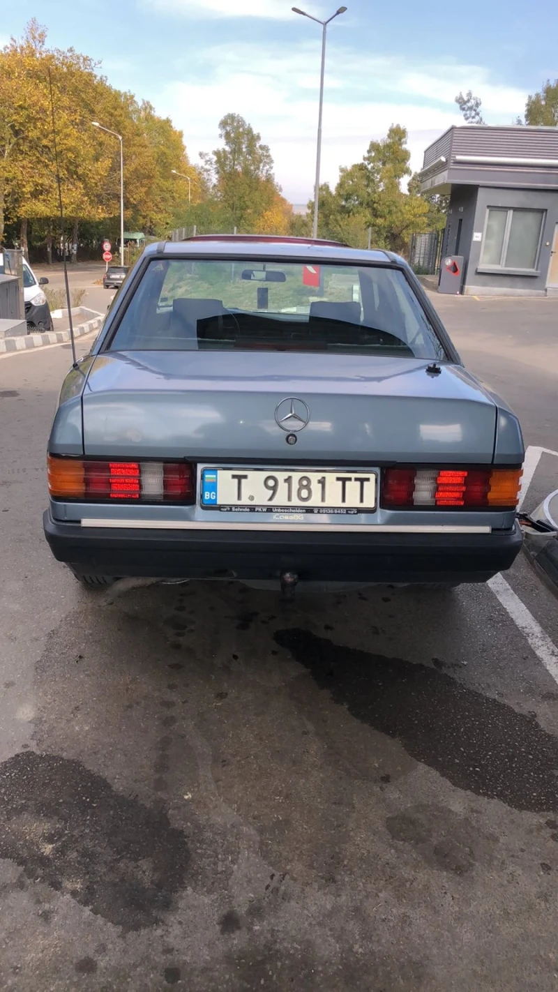 Mercedes-Benz 190, снимка 5 - Автомобили и джипове - 48107003