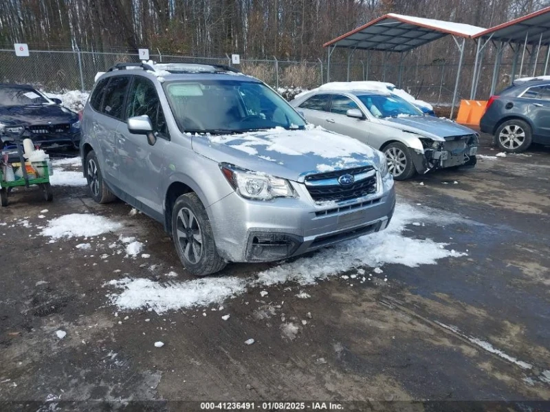 Subaru Forester, снимка 1 - Автомобили и джипове - 48792598