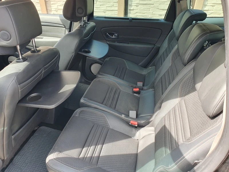 Renault Grand scenic 1.2 tce MEGANE BOSE, снимка 12 - Автомобили и джипове - 52556521