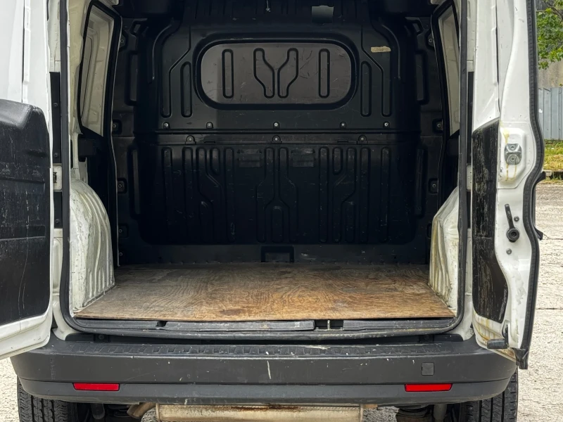 Fiat Doblo 1.4TURBO/МЕТАН/ИТАЛИЯ, снимка 15 - Автомобили и джипове - 50399558