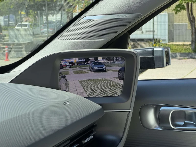 Hyundai Ioniq 6, снимка 12 - Автомобили и джипове - 52517790