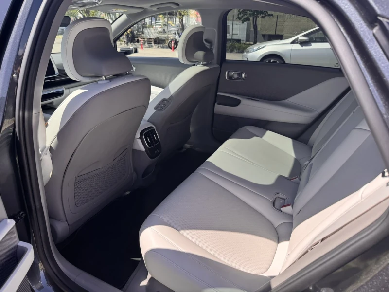 Hyundai Ioniq 6, снимка 11 - Автомобили и джипове - 52517790