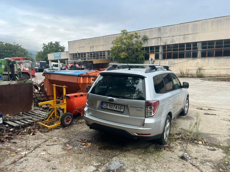 Subaru Forester 2000, снимка 5 - Автомобили и джипове - 52461713