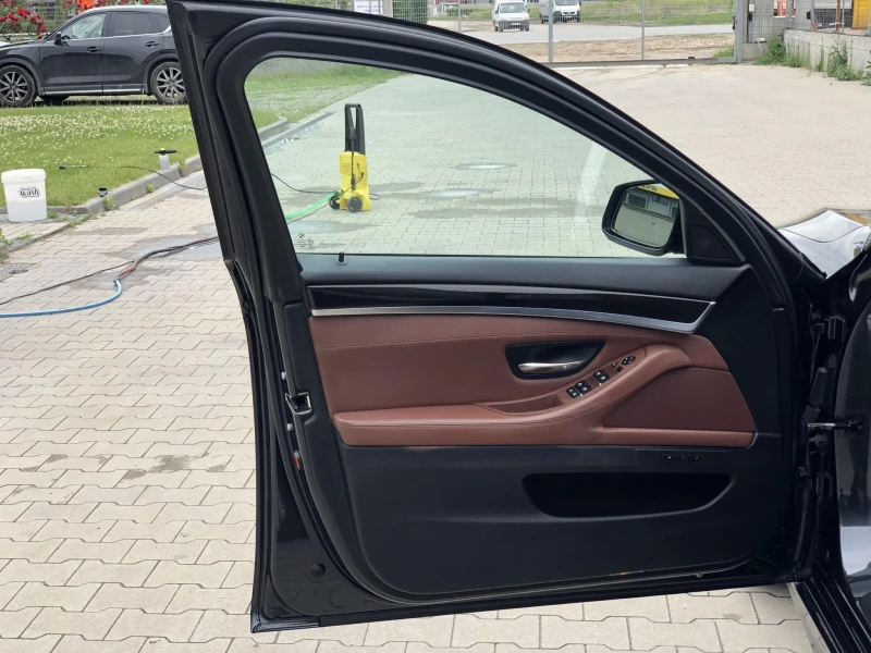 BMW 535 D M-Sport* SAT* Първи собственик* , снимка 11 - Автомобили и джипове - 52602060