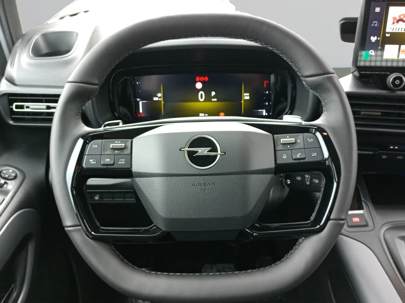 Opel Combo Life MCA Edition Plus L2H1 increased 1.5 дизел Sta, снимка 12 - Автомобили и джипове - 53286099