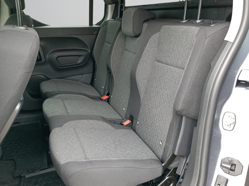 Opel Combo Life MCA Edition Plus L2H1 increased 1.5 дизел Sta, снимка 11 - Автомобили и джипове - 53286099