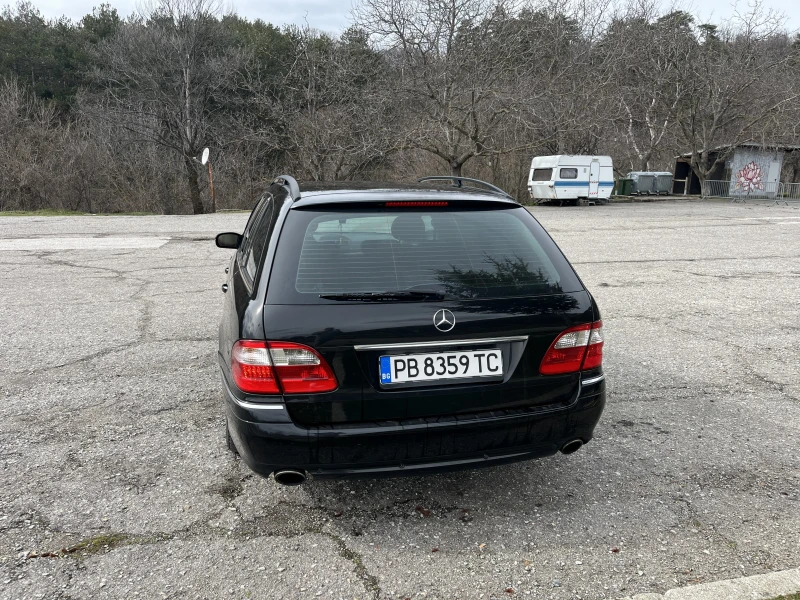 Mercedes-Benz E 280 Avantgarde, снимка 3 - Автомобили и джипове - 53594778