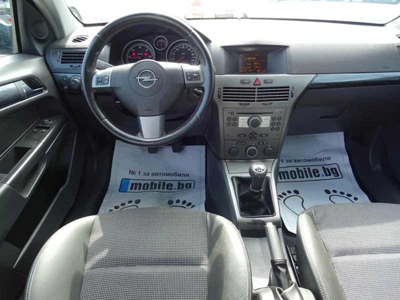 Opel Astra SW 1.7 CDTI Ecotec 101kc 5вр. Cosmo, снимка 12 - Автомобили и джипове - 34166716