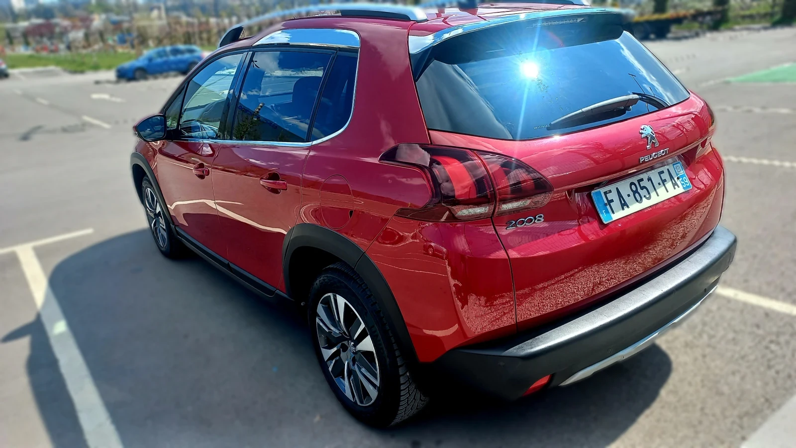 Peugeot 2008 1.2 PureTech, Allure, Facelift - изображение 5