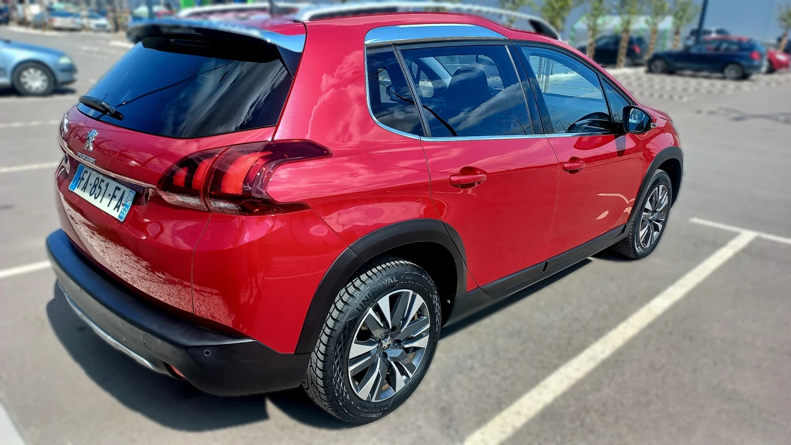 Peugeot 2008 1.2 PureTech, Allure, Facelift - изображение 7