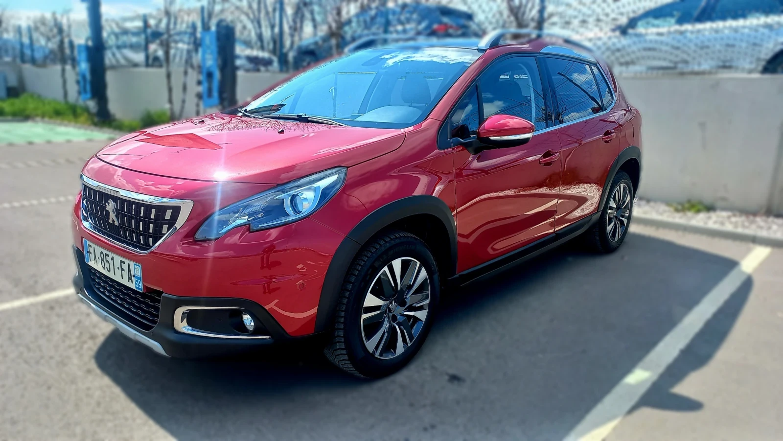 Peugeot 2008 1.2 PureTech, Allure, Facelift - изображение 3