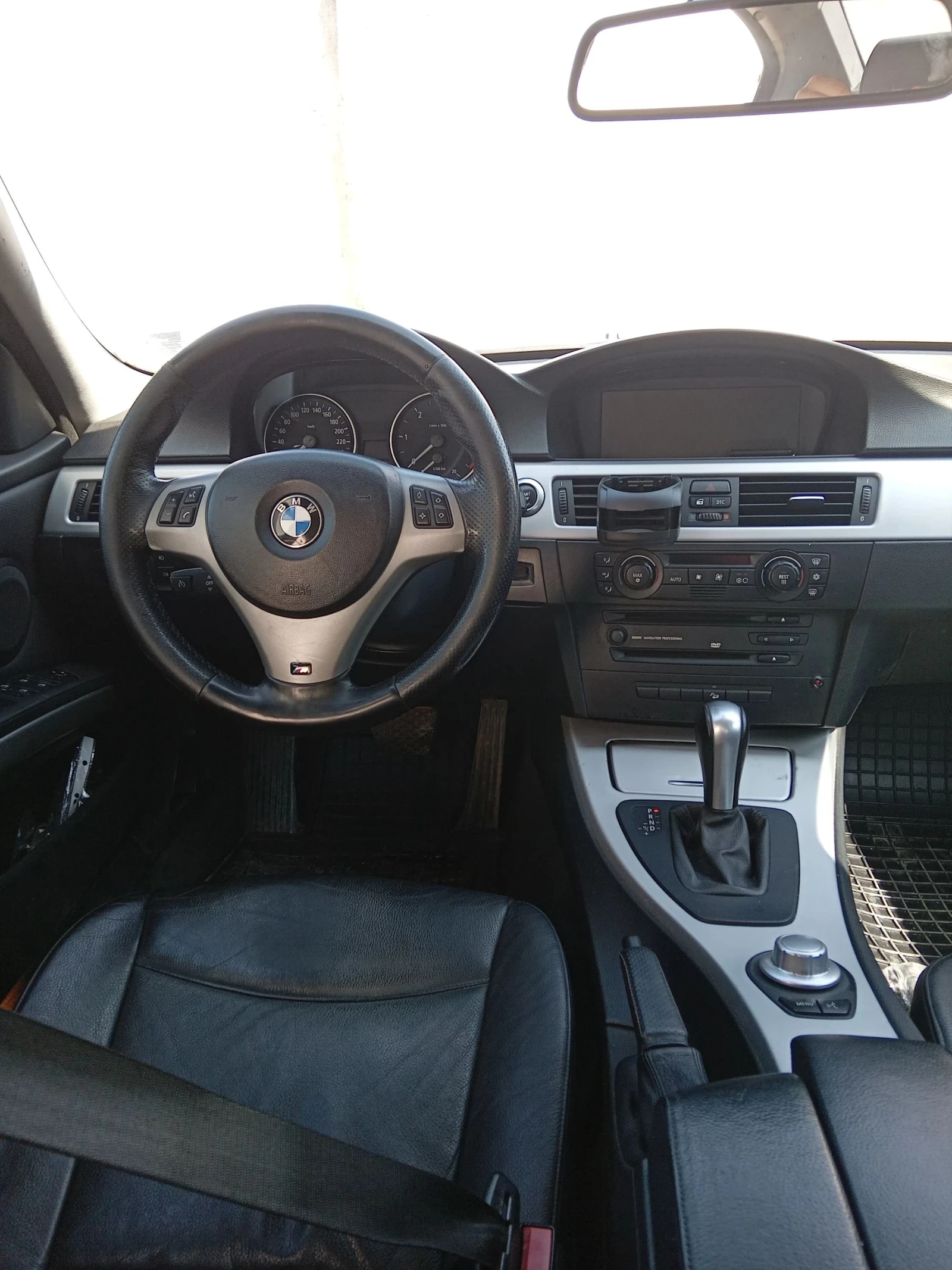 BMW 330 330xd - изображение 9