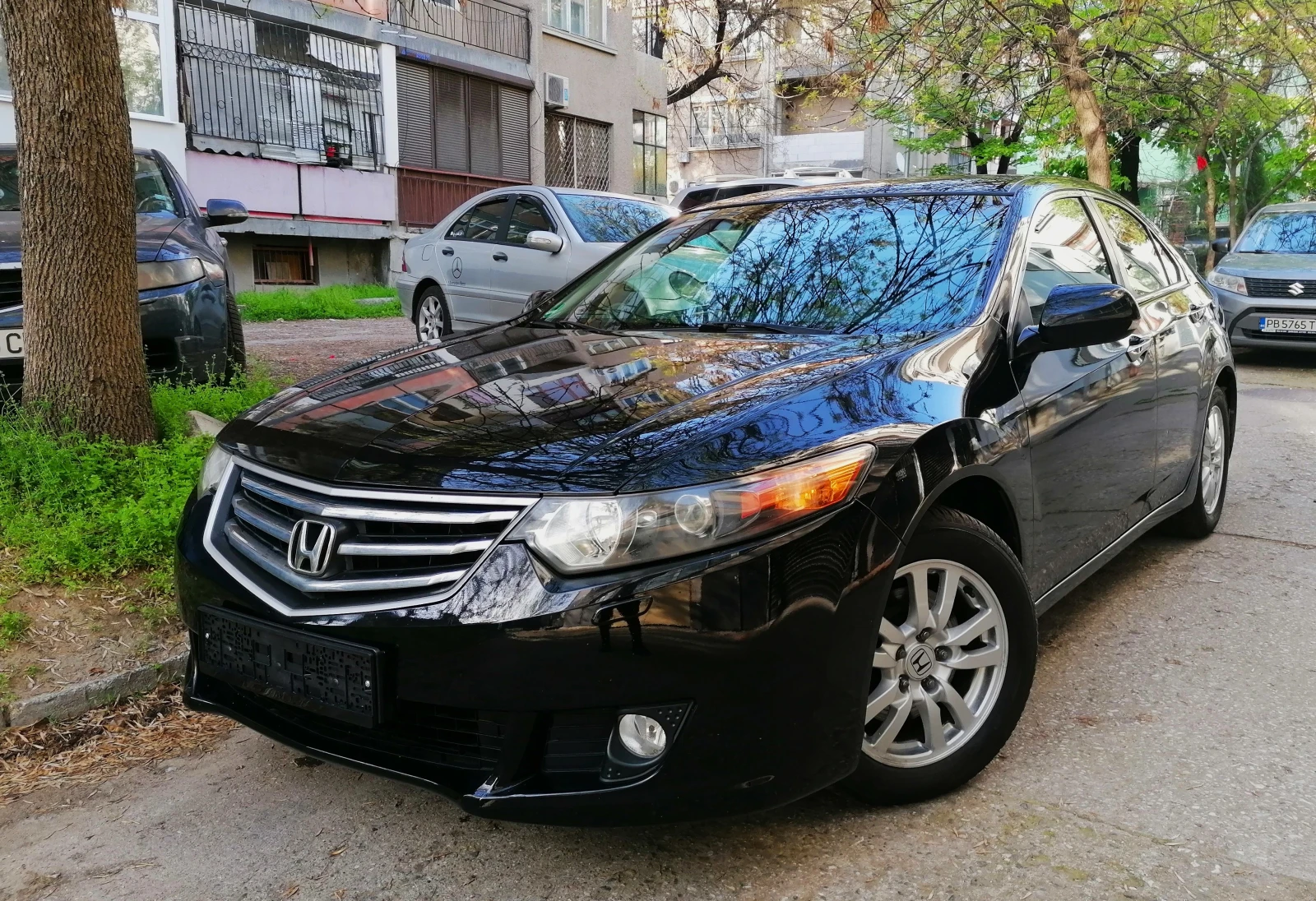 Honda Accord  2010г .2.0 i-VTEC-c История - изображение 2