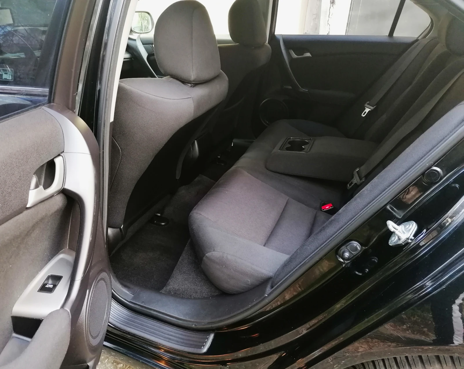 Honda Accord  2010г .2.0 i-VTEC-c История - изображение 10