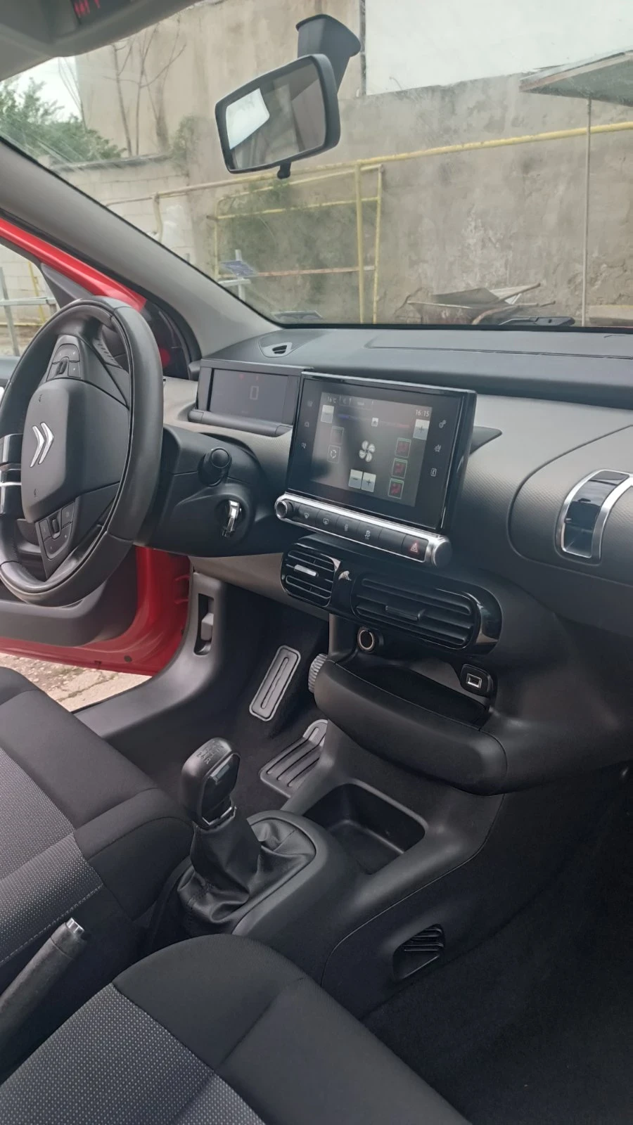 Citroen C4 Cactus 1.5 - изображение 6