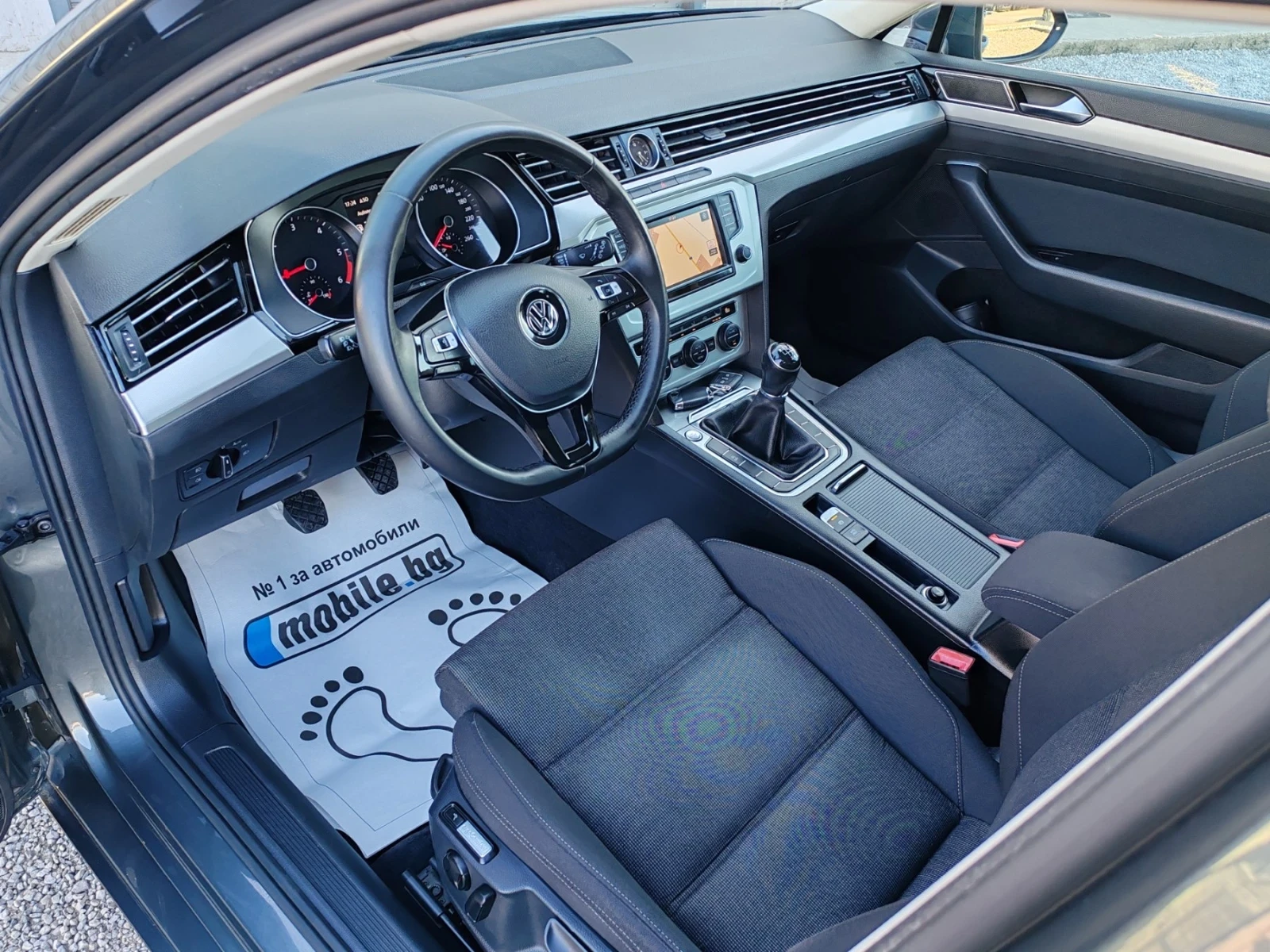 VW Passat 2.0TDI 150ks LED Navi Podgrev - изображение 8