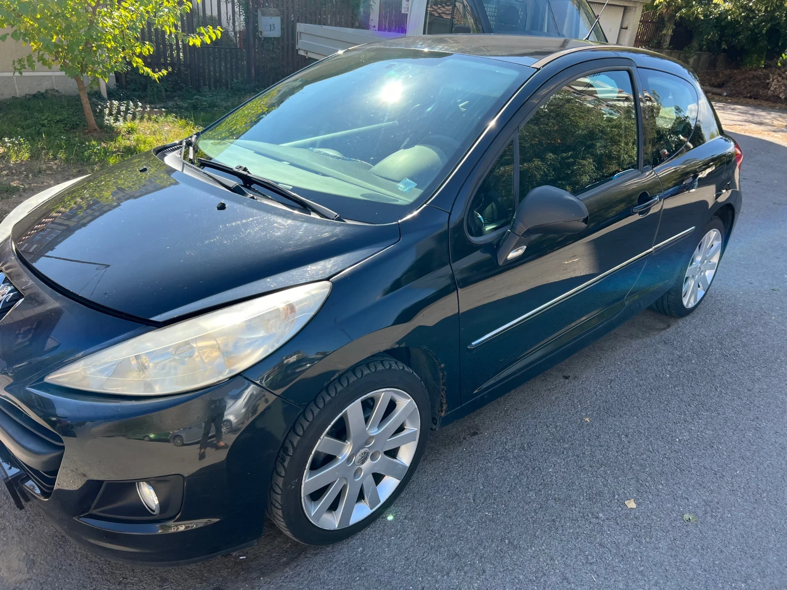 Peugeot 207  - изображение 2