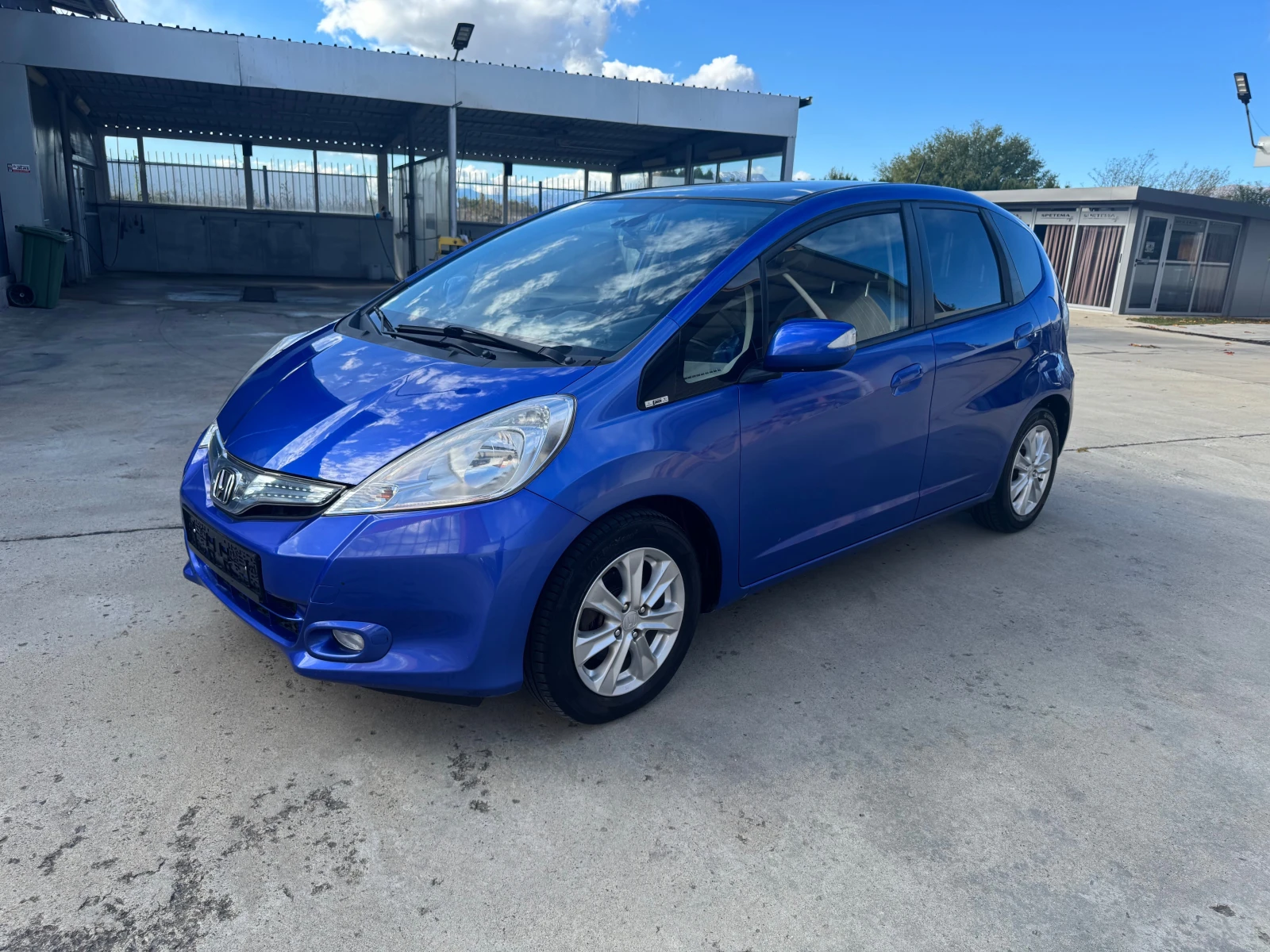 Honda Jazz  - изображение 10