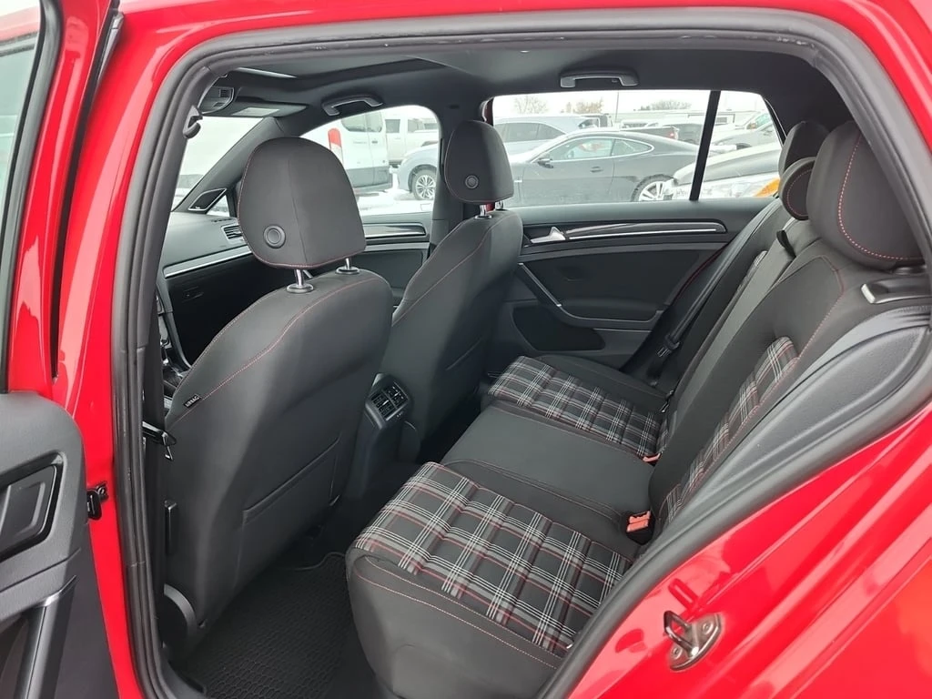 VW Golf * GTI * CARFAX * ���� �� �������� | Mobile.bg � ����������� 13