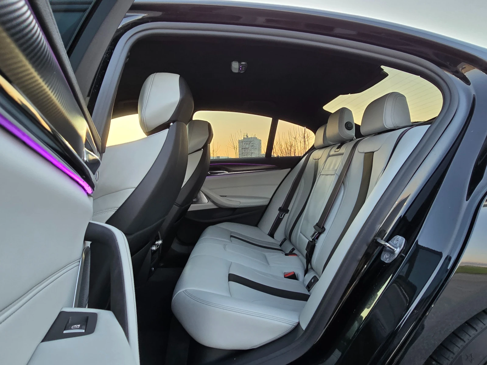 BMW M5 Competition* Carbon* Individual* 360* B&W | Mobile.bg � ����������� 11