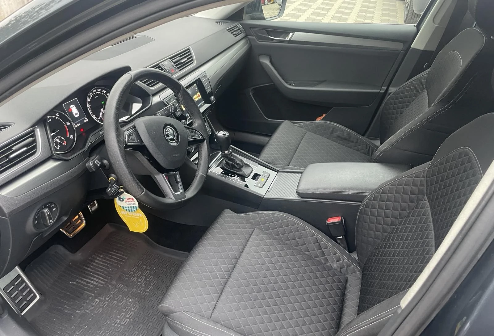 Skoda Superb 2.0TDI 190кс 4x4 , снимка 13 - Автомобили и джипове - 56365156