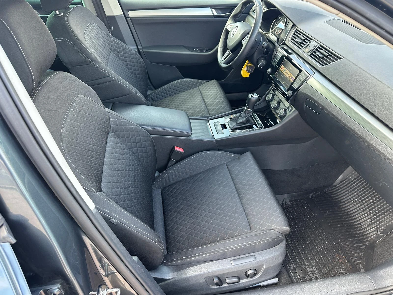 Skoda Superb 2.0TDI 190�� 4x4  | Mobile.bg � ����������� 14