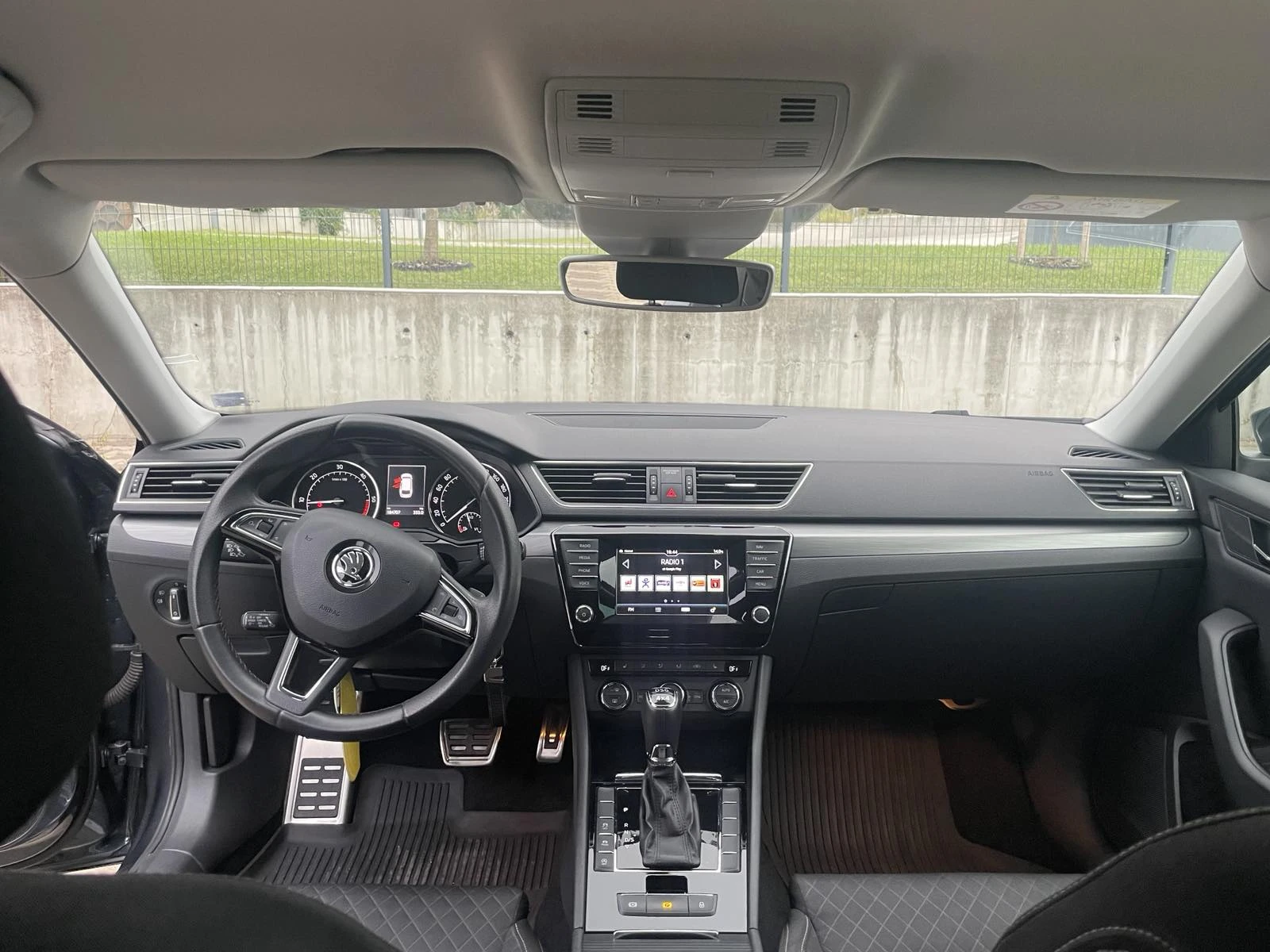 Skoda Superb 2.0TDI 190кс 4x4 , снимка 14 - Автомобили и джипове - 56365156