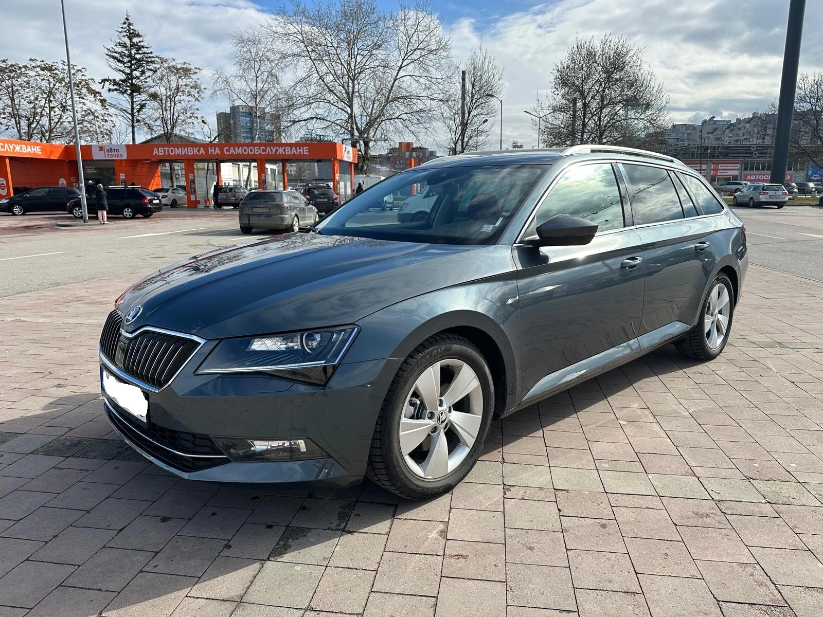 Skoda Superb 2.0TDI 190�� 4x4  | Mobile.bg � ����������� 10