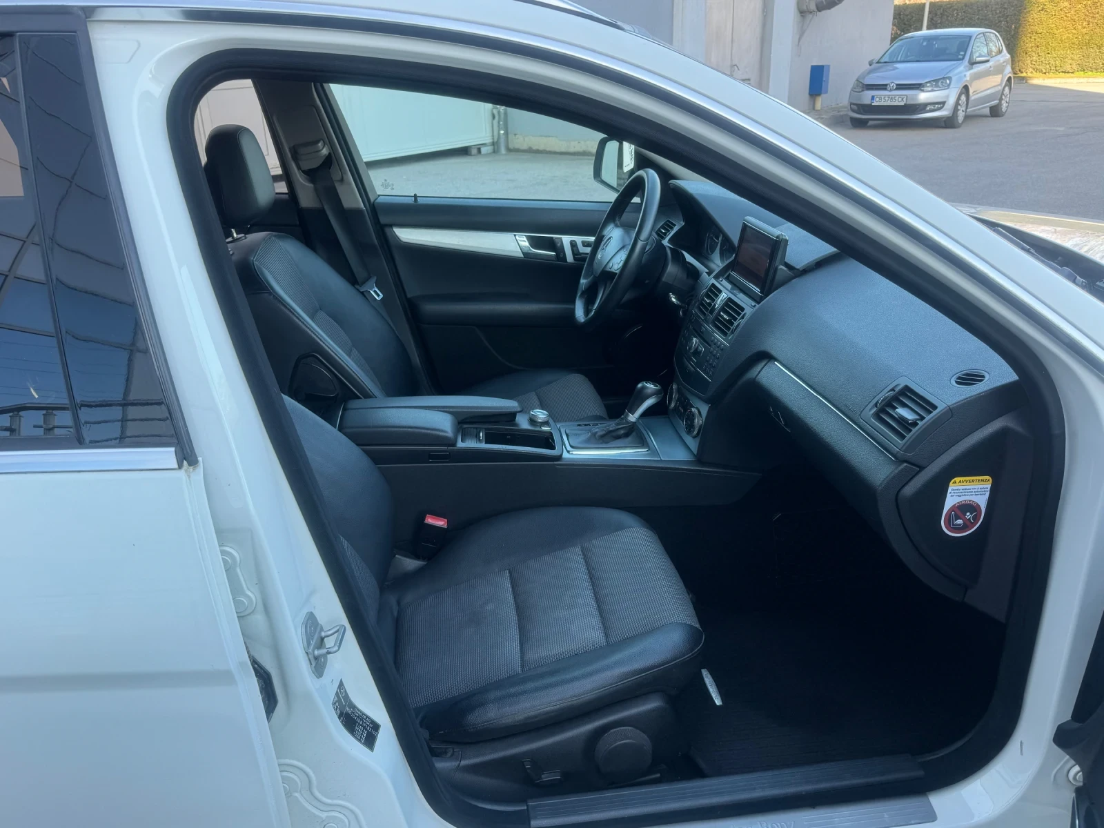Mercedes-Benz C 220 AVANTGARDE , снимка 10 - Автомобили и джипове - 54001497
