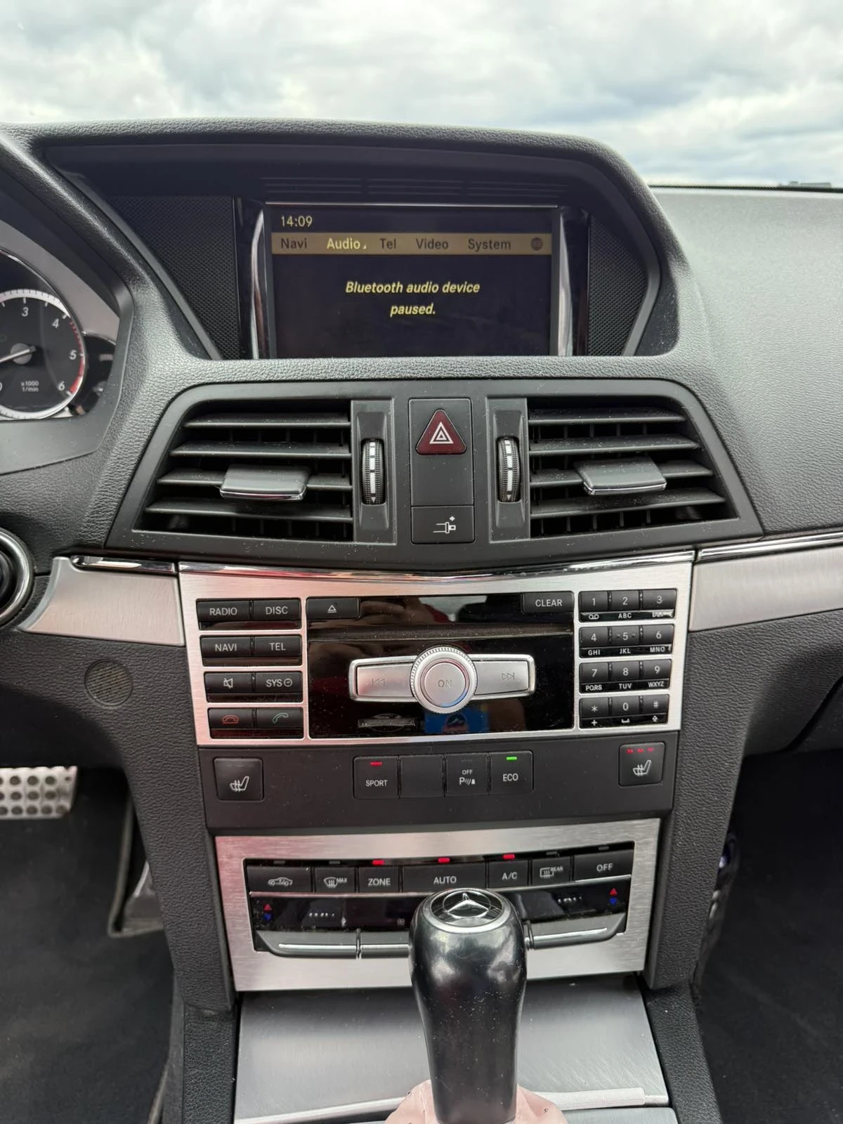 Mercedes-Benz E 350, снимка 11 - Автомобили и джипове - 54087828