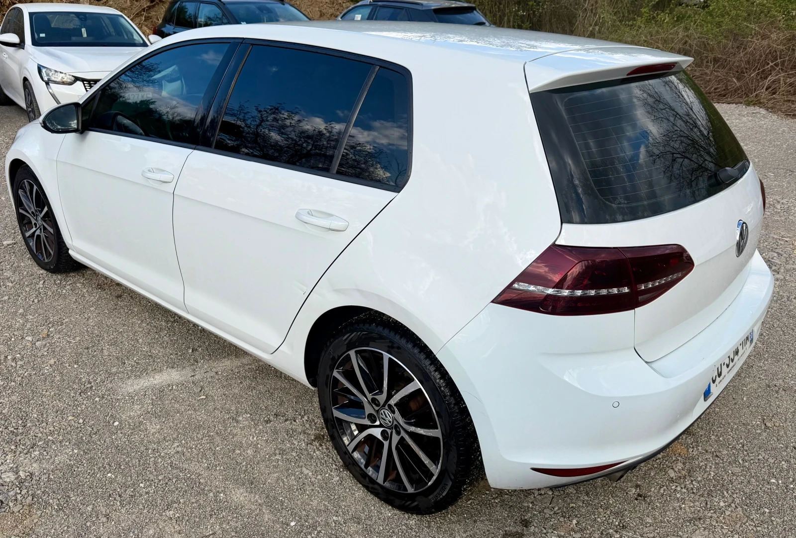 VW Golf 2.0 TDI LED FACELIFT, снимка 4 - Автомобили и джипове - 54230442