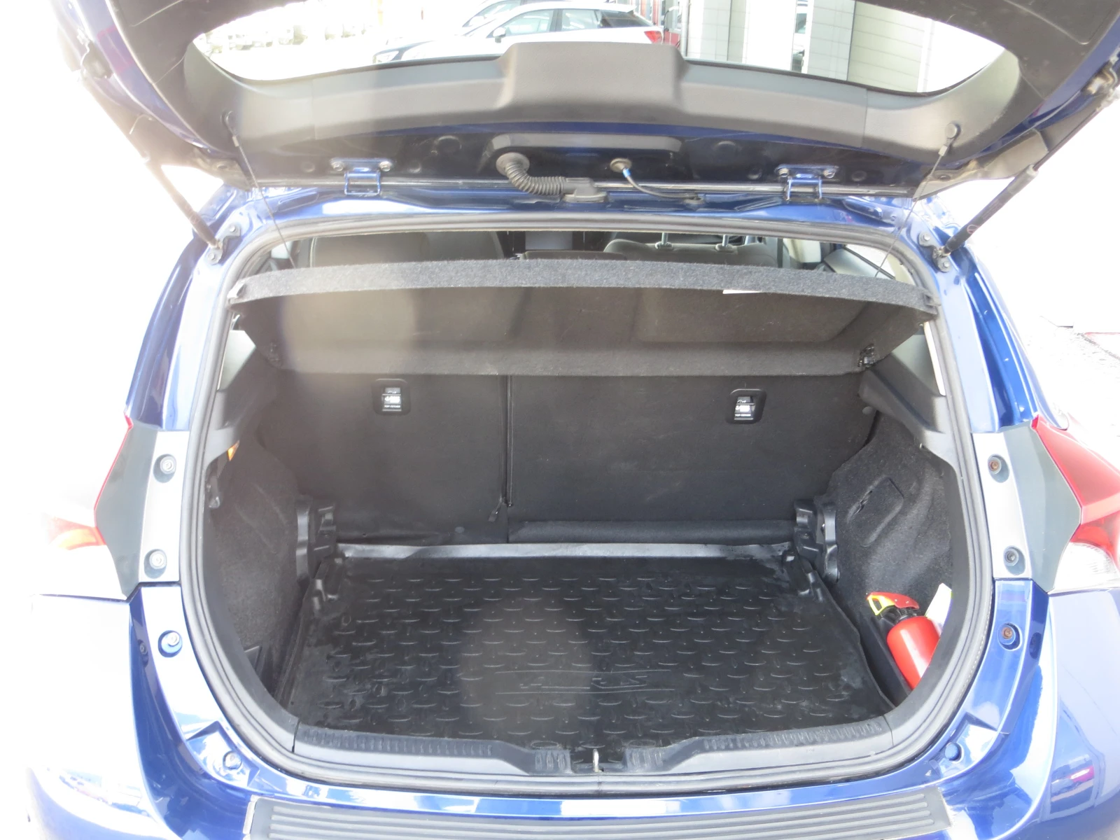 Toyota Auris 1, 2, снимка 15 - Автомобили и джипове - 54254416