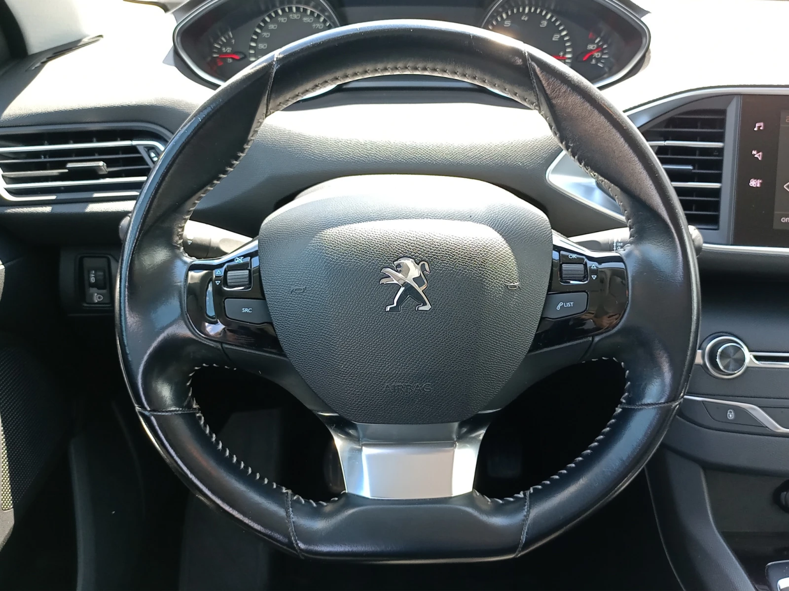Peugeot 308 NEW ACTIVE 1.2 e-THP 110 BVM6 EURO6.2, снимка 11 - Автомобили и джипове - 54427872