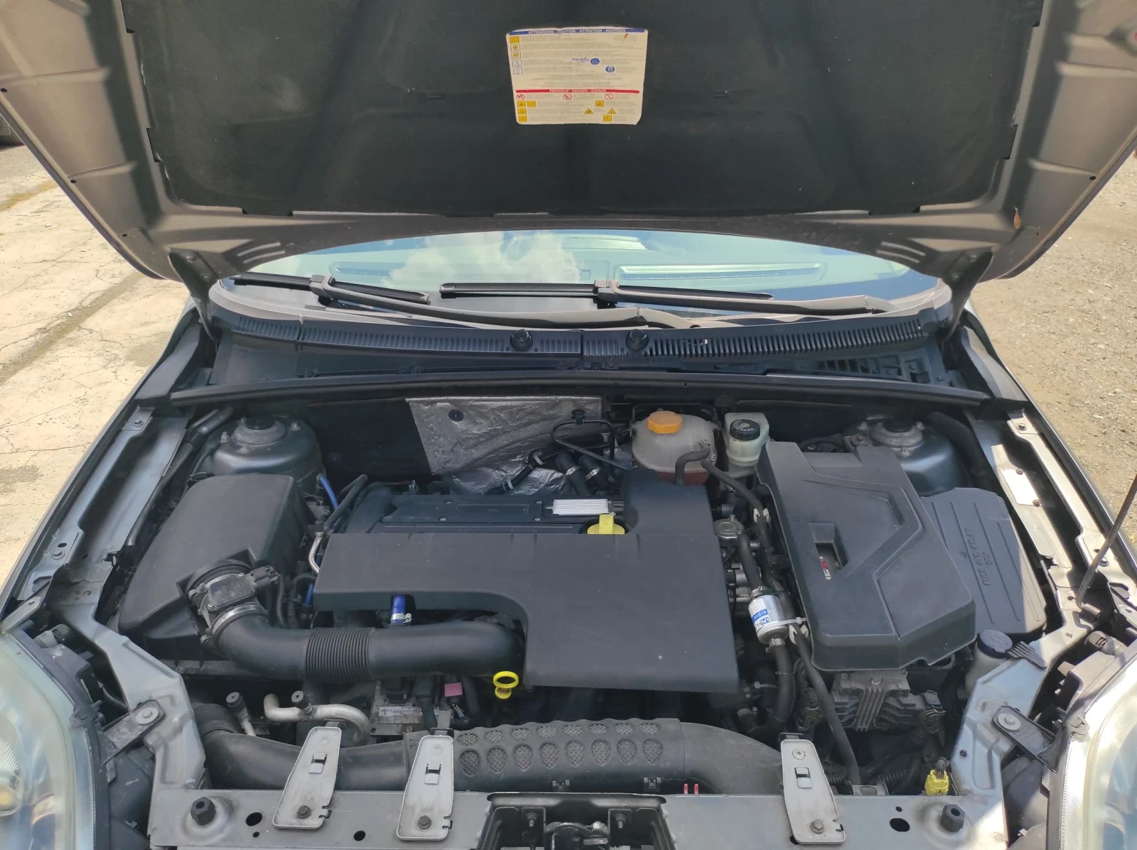 Fiat Croma 2.2 16v Автоматик, снимка 10 - Автомобили и джипове - 55097421