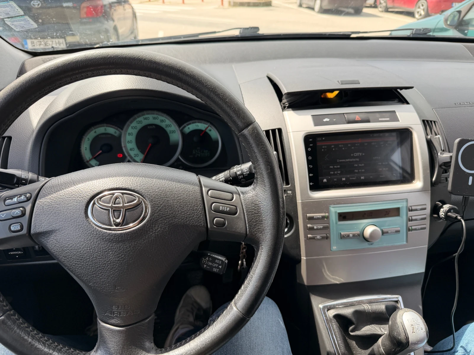 Toyota Corolla verso 2.0 d4d, снимка 15 - Автомобили и джипове - 54576465