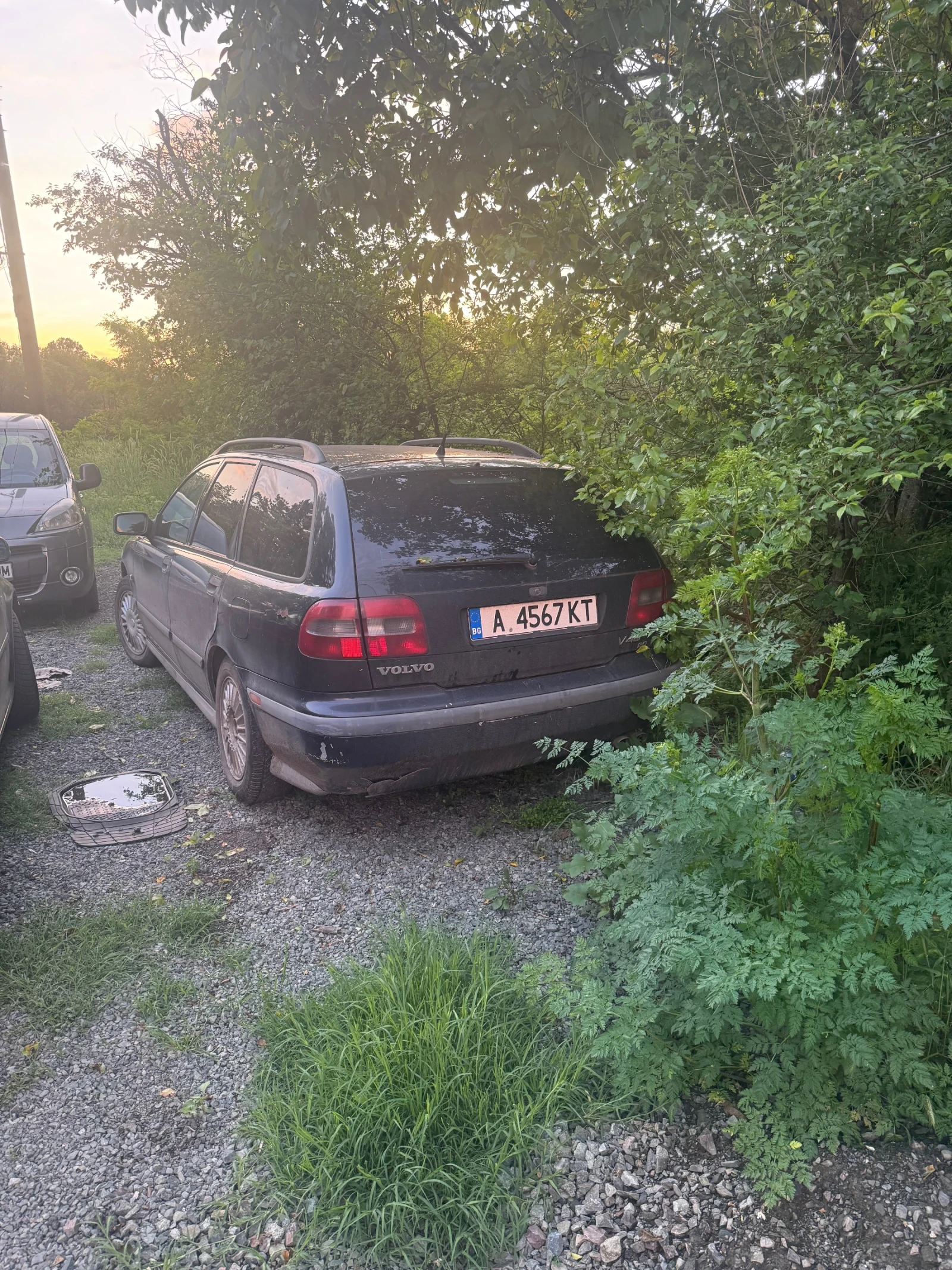VW Golf 1.9 TDI, снимка 6 - Автомобили и джипове - 54666043